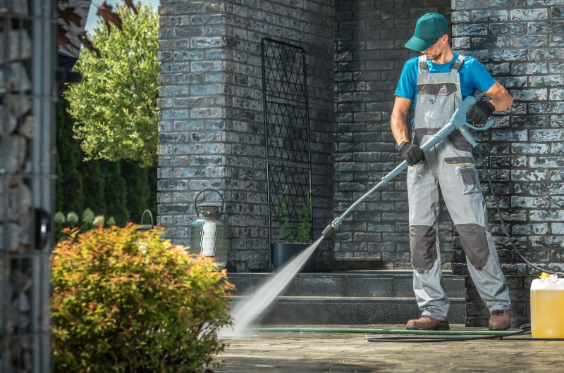 Residential Powerwashing Tools